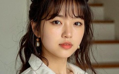 粉粉嫩嫩的虎白女张筱雨